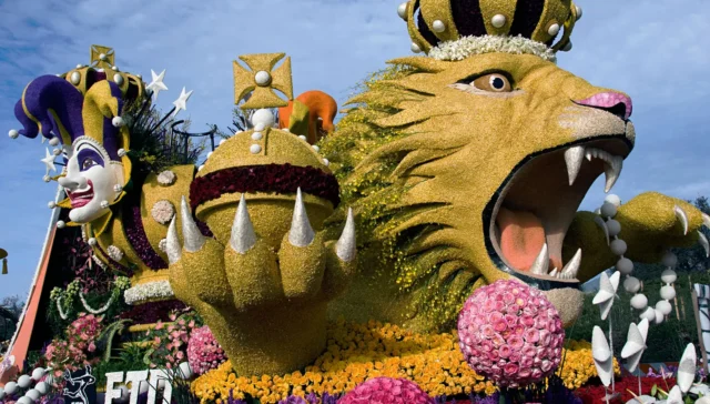 How Thanksgiving Parades from Around the World Influence Each Other