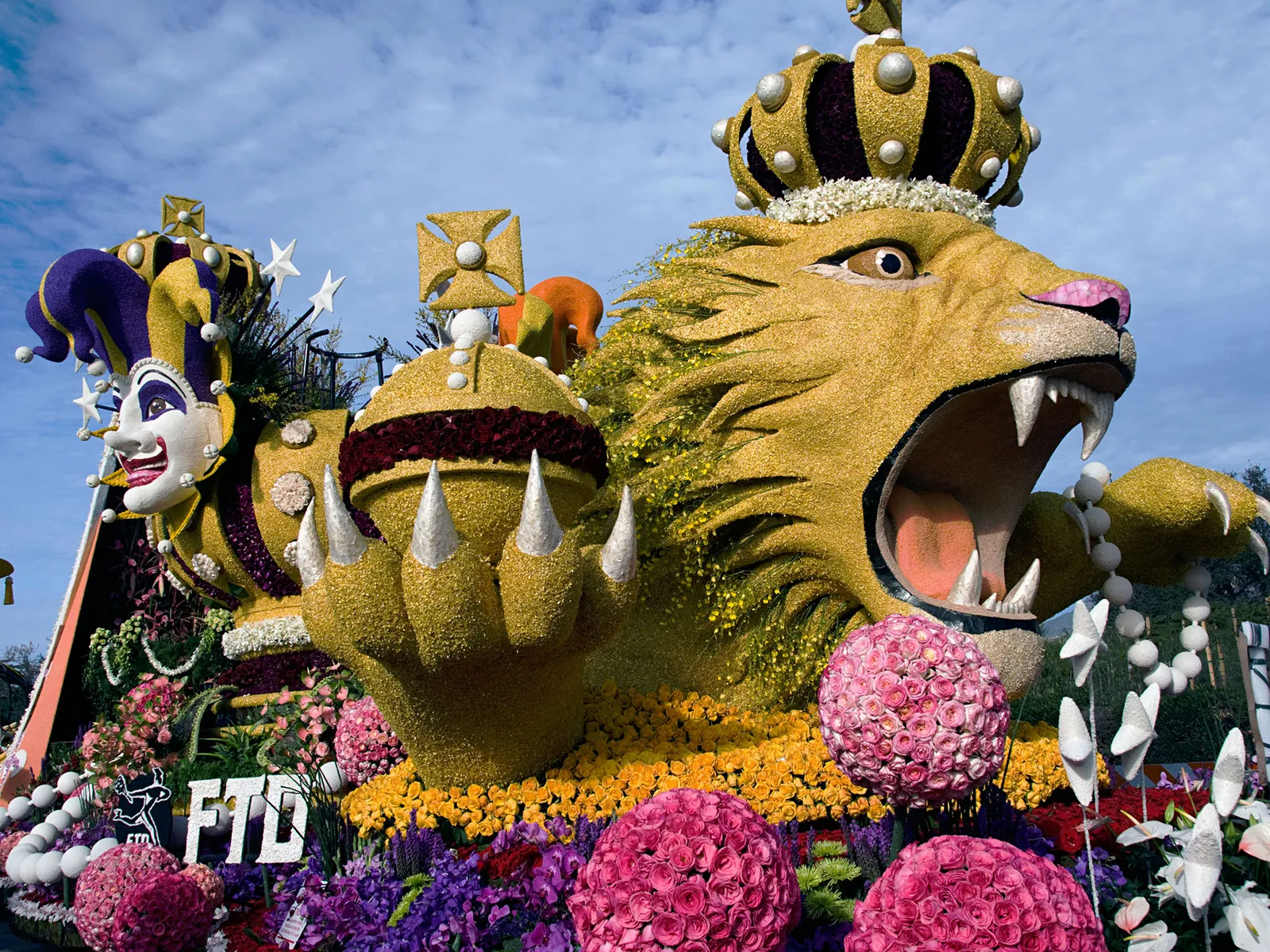 How Thanksgiving Parades from Around the World Influence Each Other